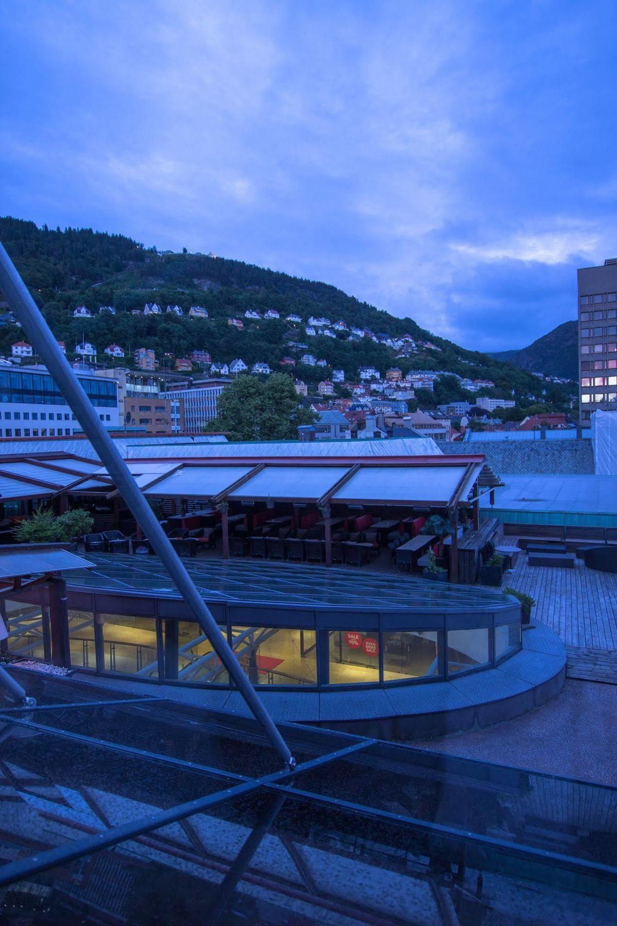 Magic Hotel Xhibition Bergen Exterior photo