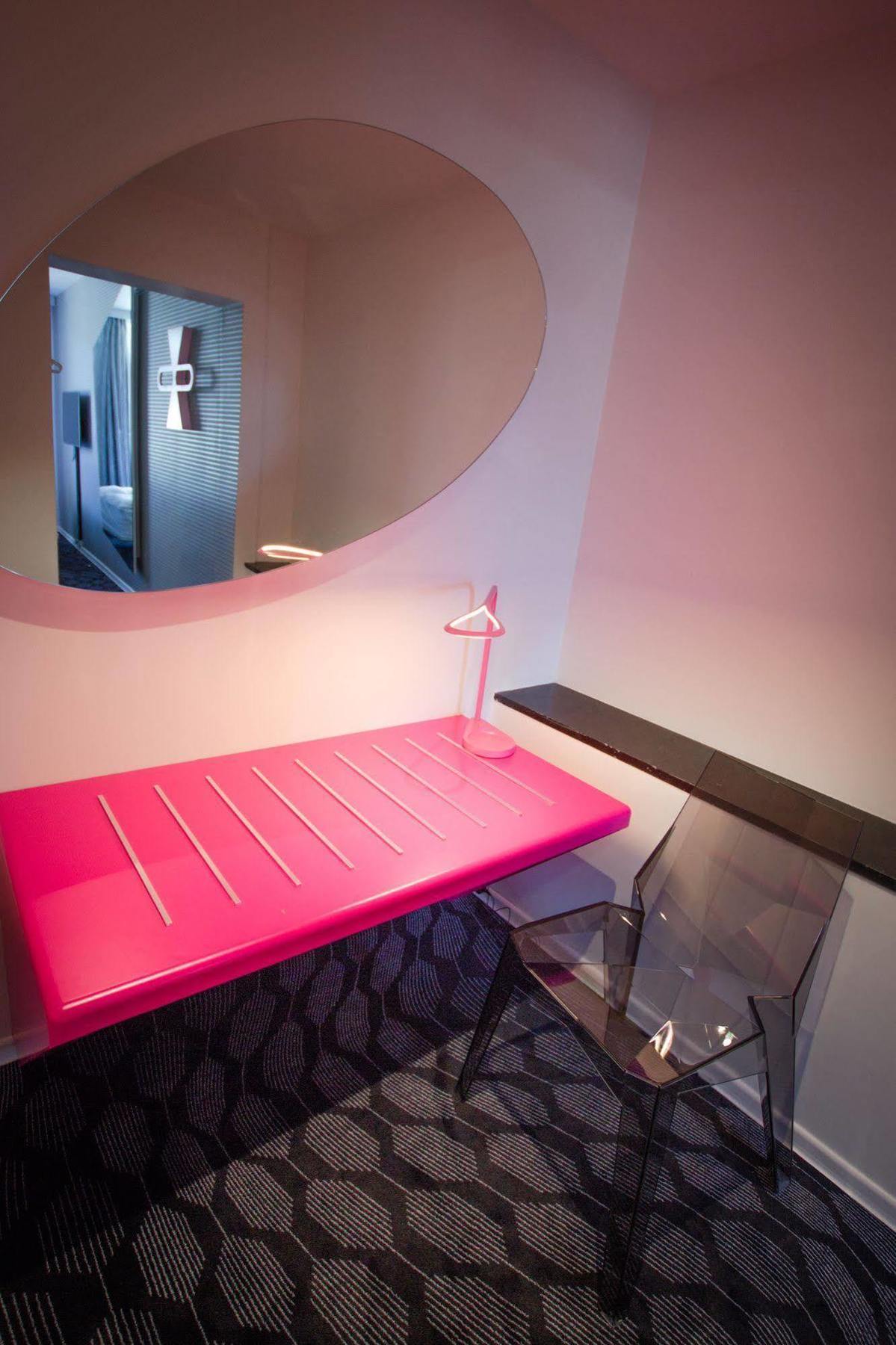 Magic Hotel Xhibition Bergen Exterior photo